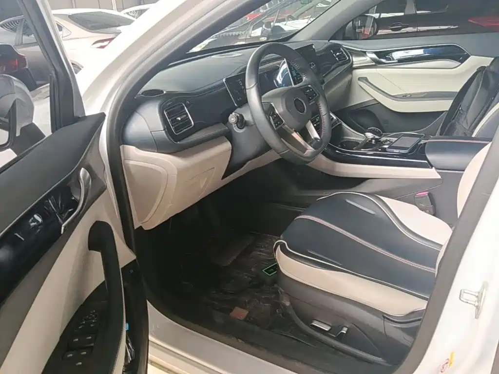 BYD Qin PLUS — миниатюра 16