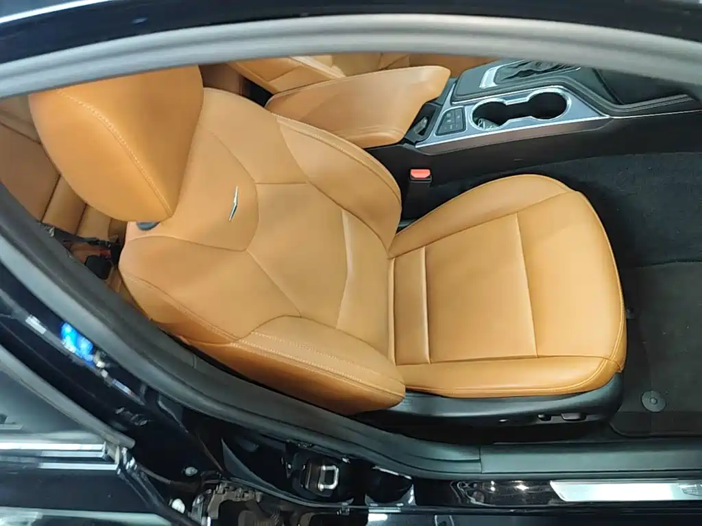 Cadillac CT4 — миниатюра 25
