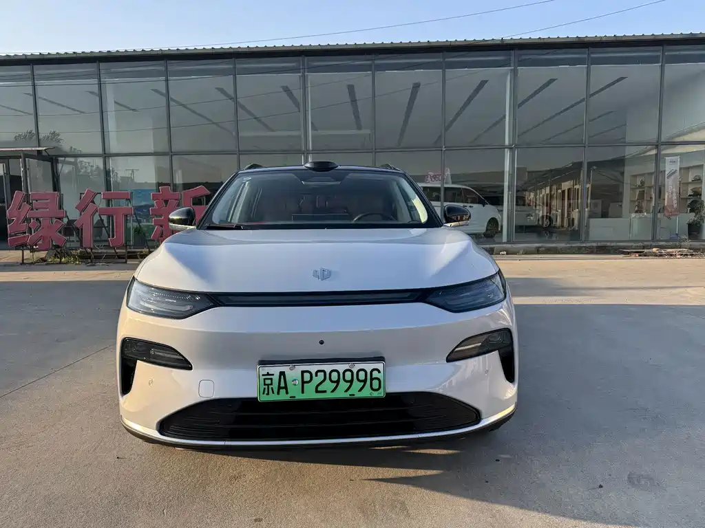 Leapmotor Leapmotor C11 — миниатюра 2