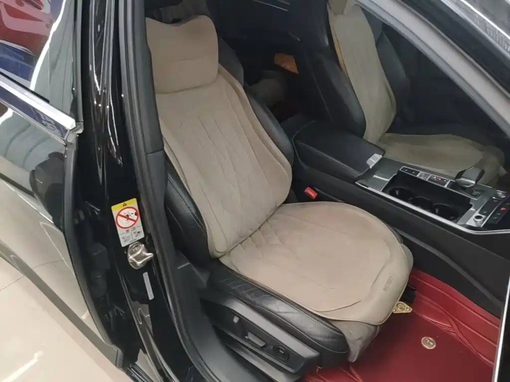 Audi A6L — миниатюра 25