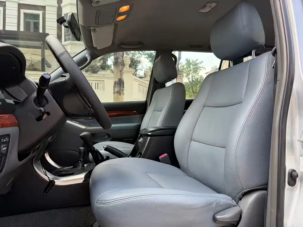 Toyota Prado (Import) — миниатюра 9