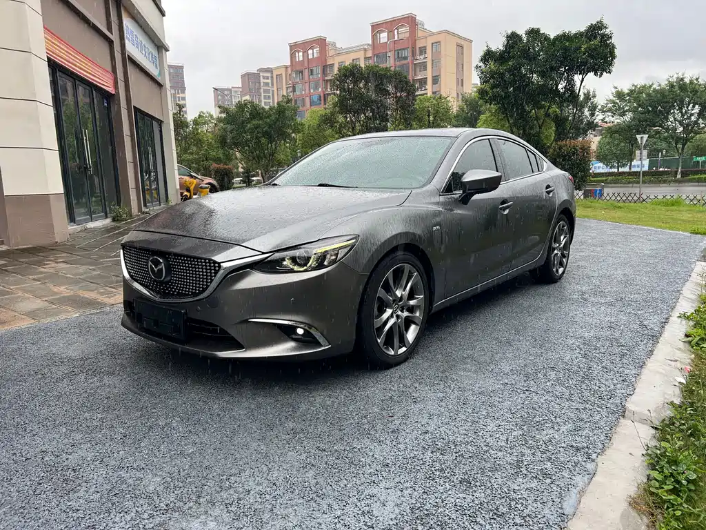 Купить Mazda Atenza