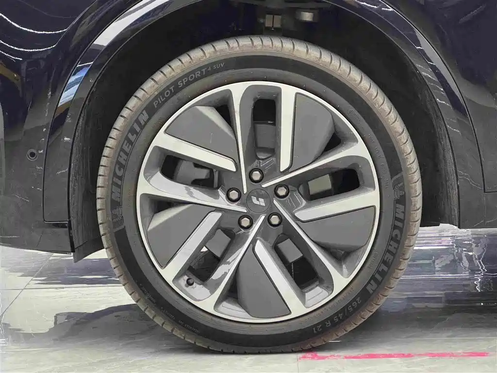 Li Auto Li L9 — миниатюра 4