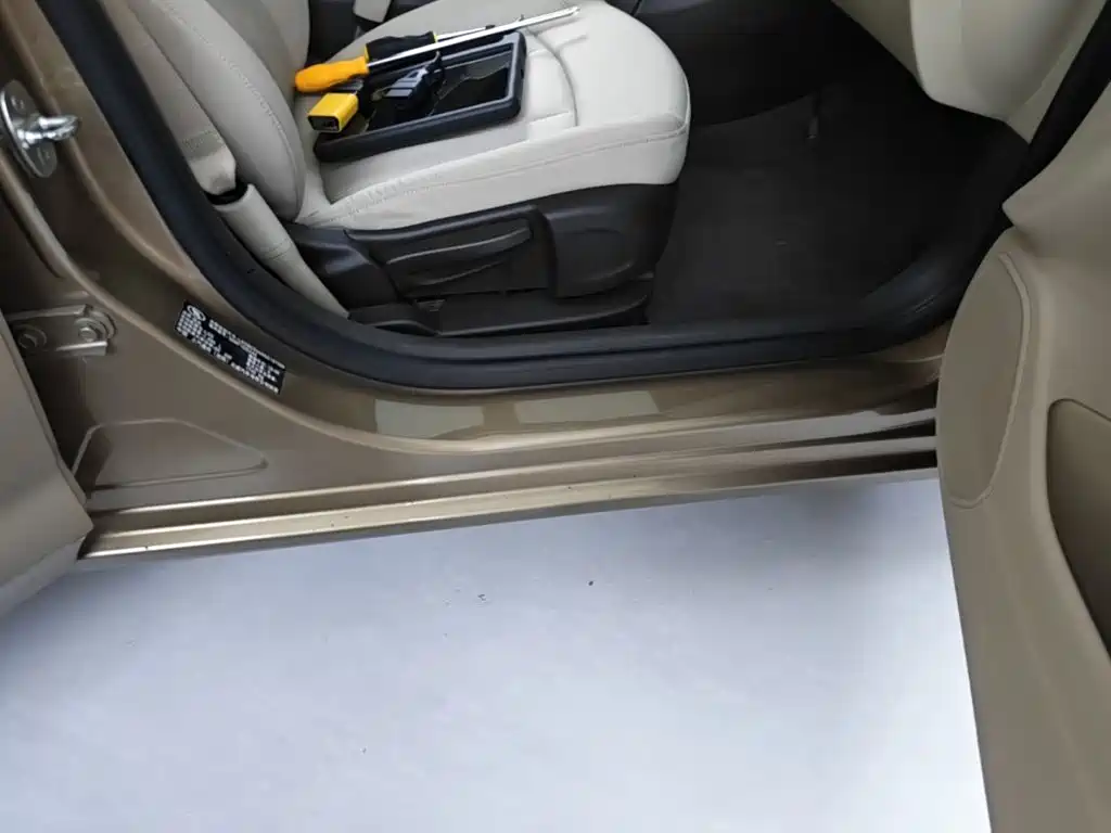 Buick Verano — миниатюра 21