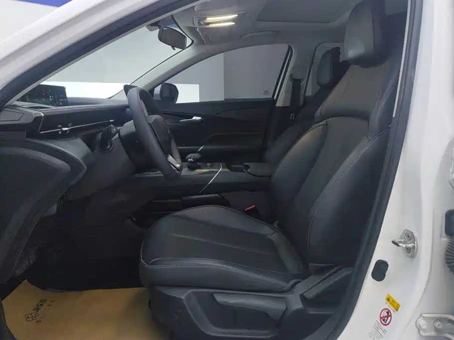 Changan Eado — миниатюра 9
