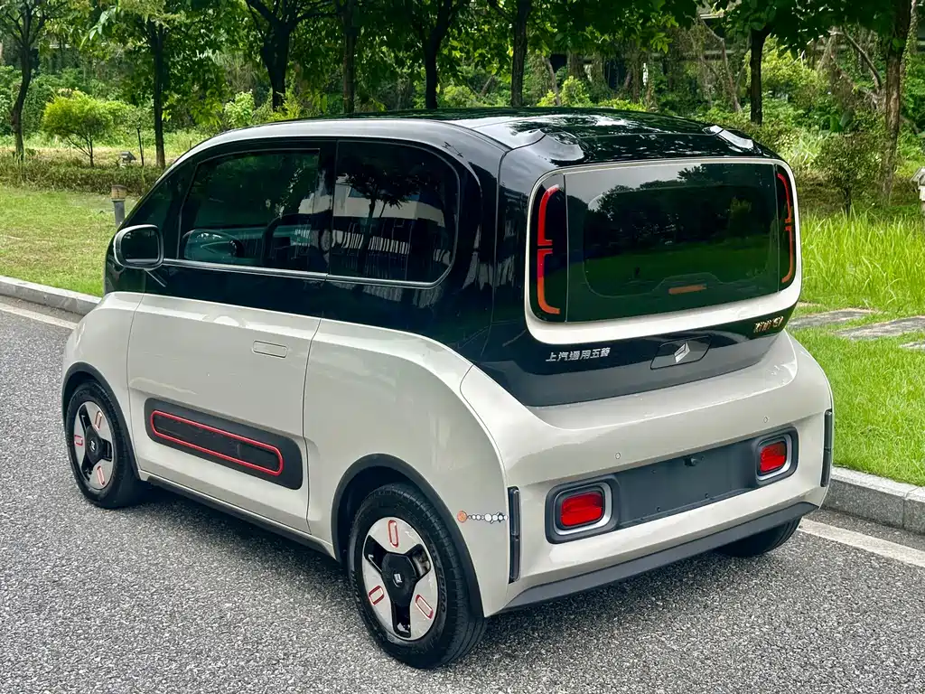 Baojun KiWi EV — миниатюра 4