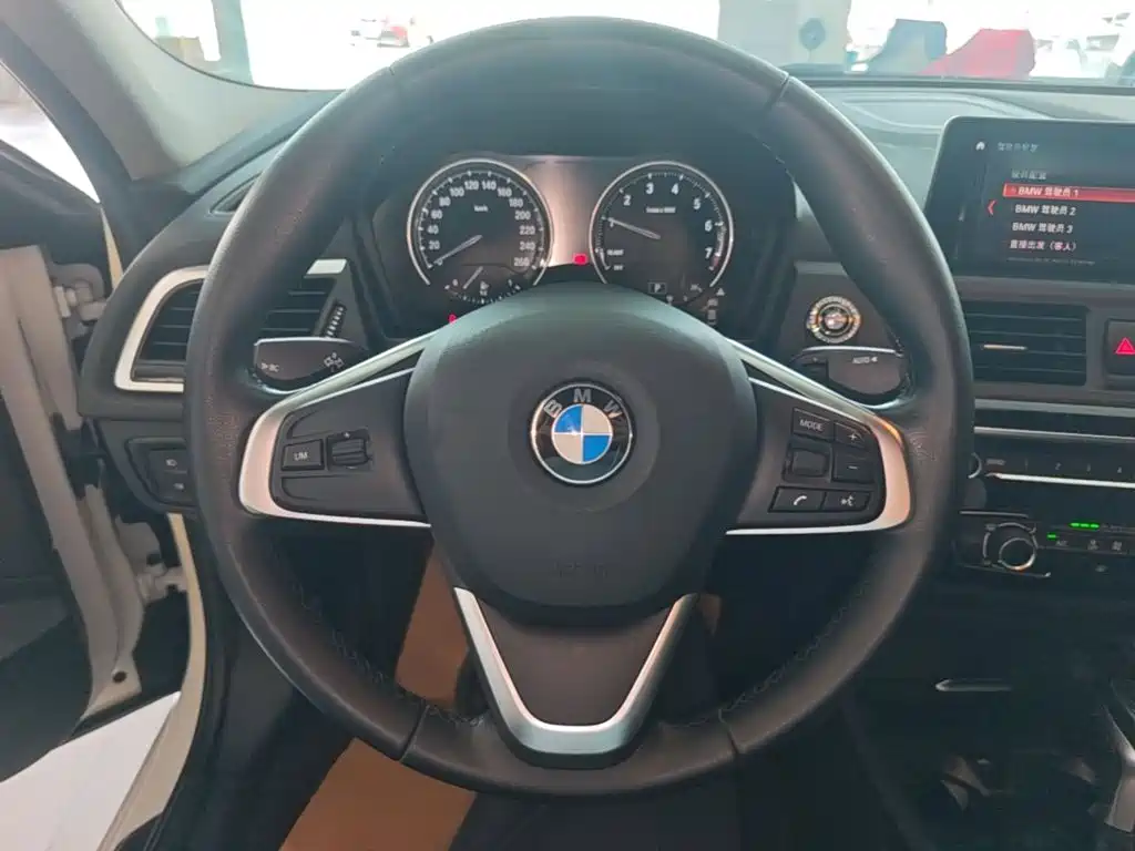 BMW 1 Series — миниатюра 11