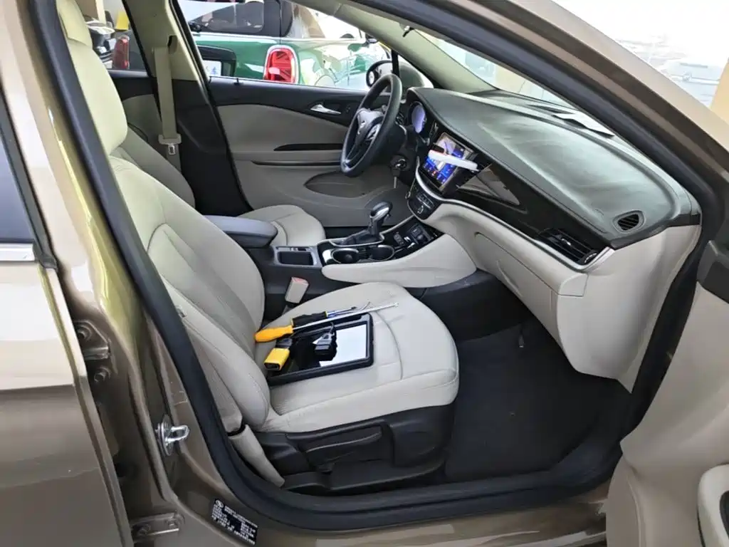 Buick Verano — миниатюра 25