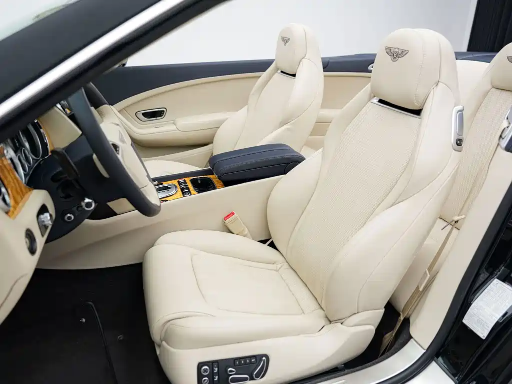 Bentley Continental — миниатюра 15