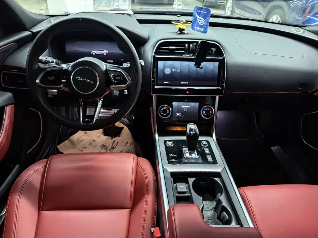 Jaguar XEL — миниатюра 9