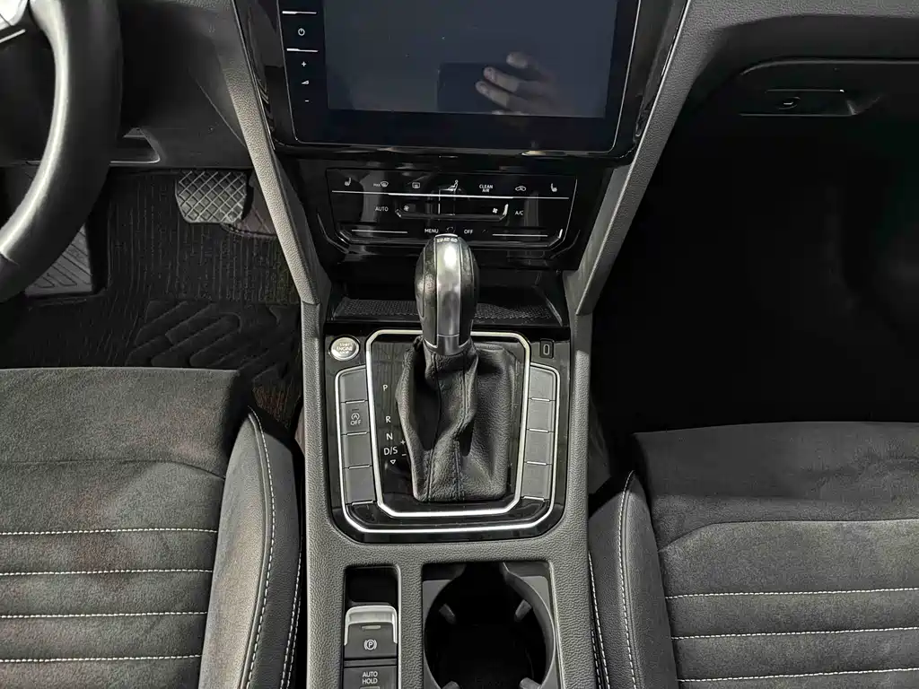 Volkswagen Magotan 2020 330TSI DSG Luxury