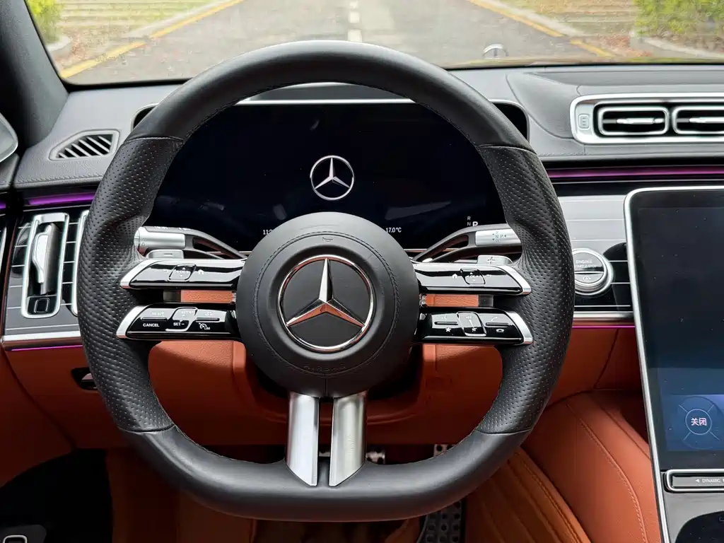 Mercedes-Benz S-Class — миниатюра 8