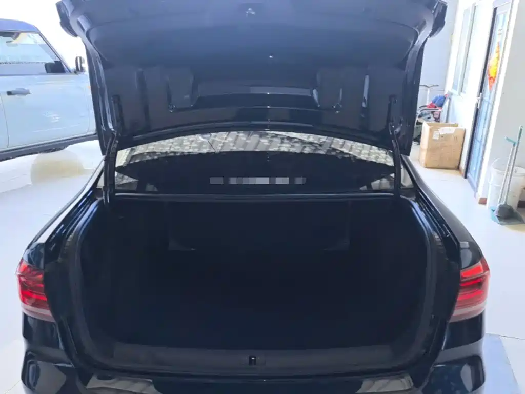 Volkswagen Lavida — миниатюра 19