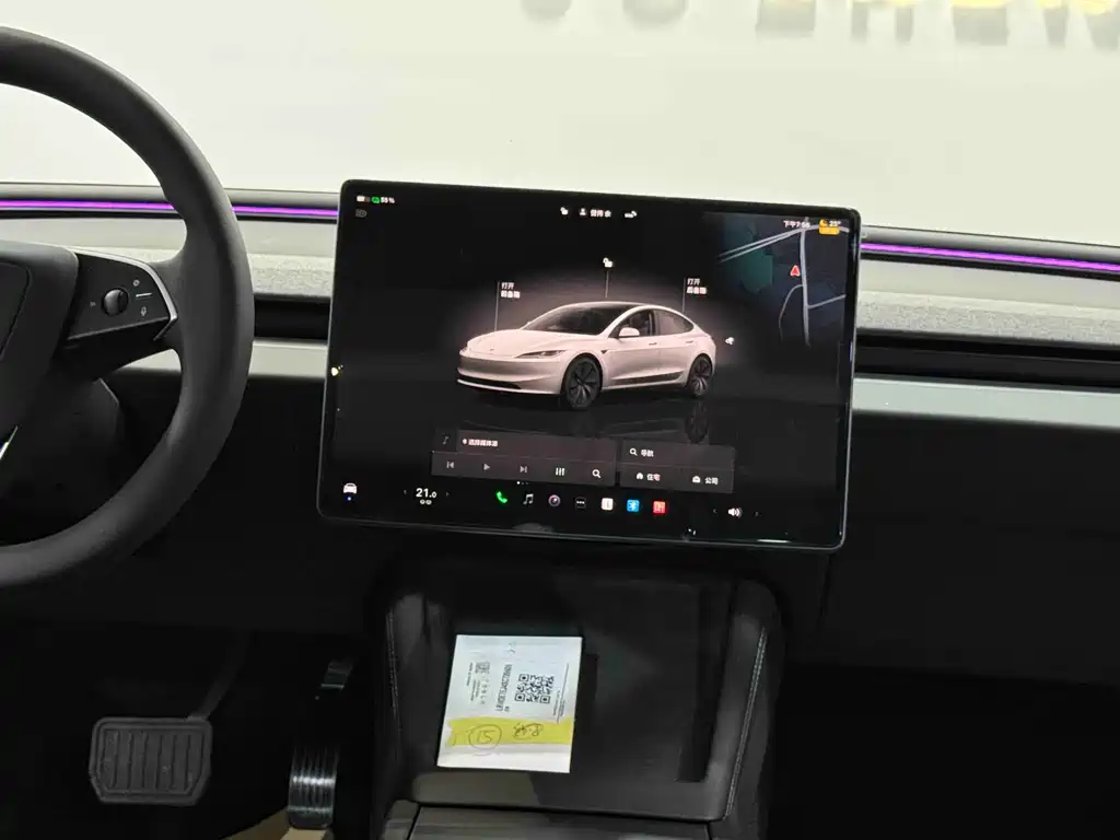 Tesla Model 3 — фотографии объявления, Фото 13
