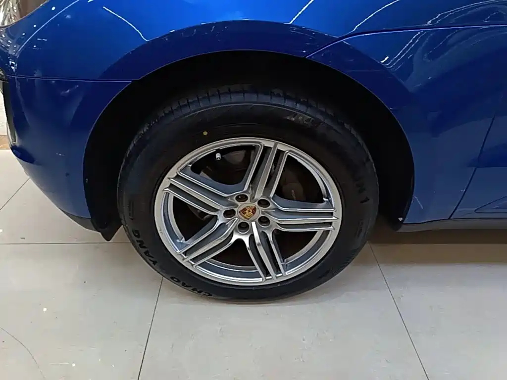 Porsche Macan — миниатюра 23