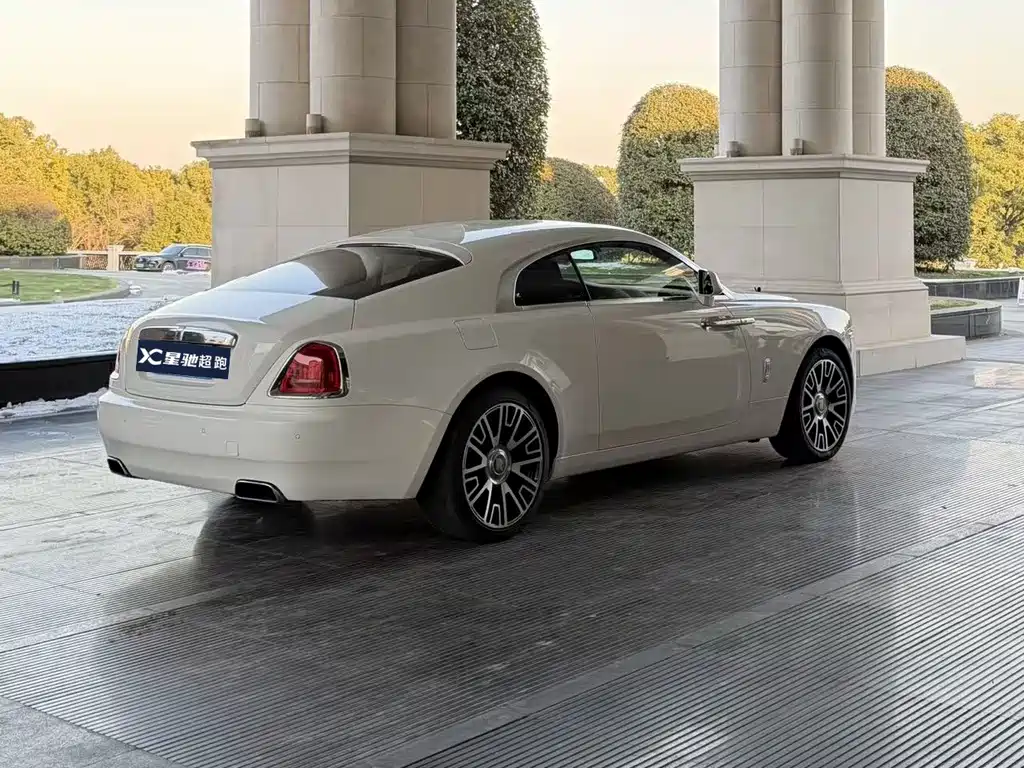 Rolls-Royce Wraith — миниатюра 3