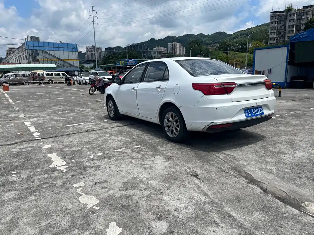 Geely Vision — миниатюра 8