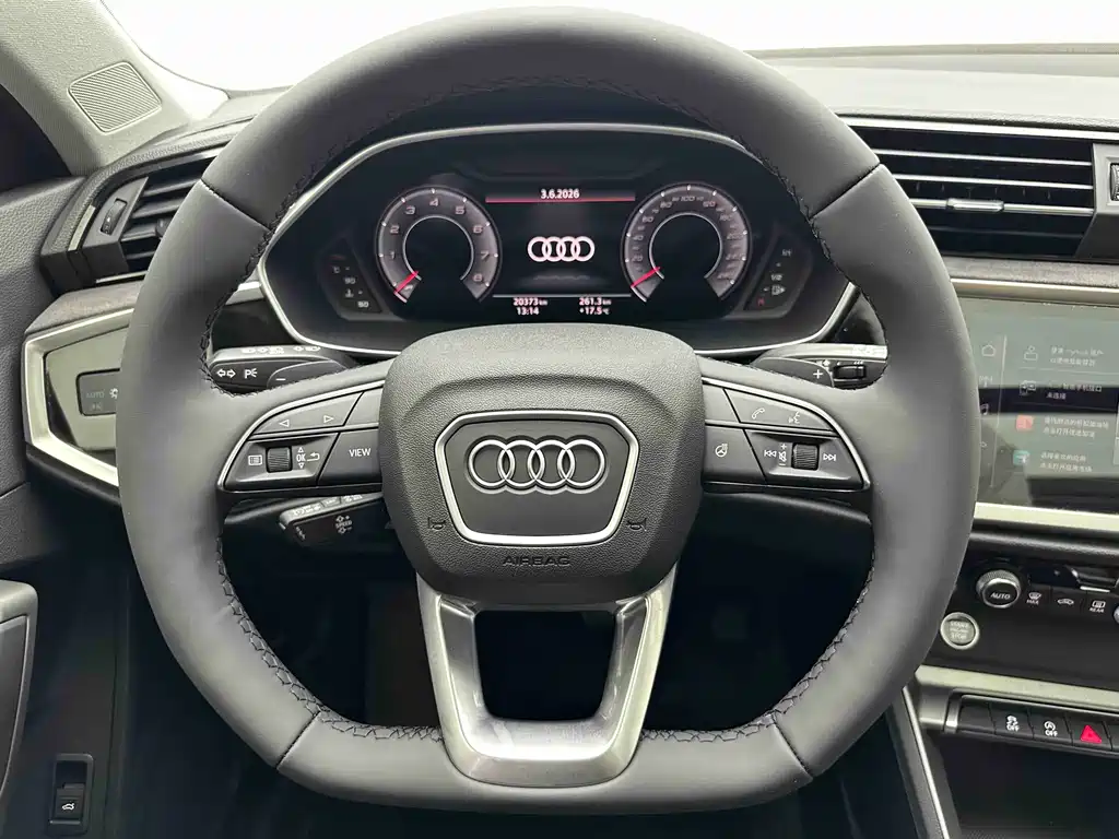 Audi Q3 — миниатюра 17