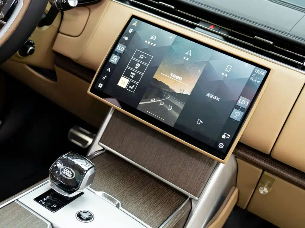 Land Rover Range Rover — миниатюра 18