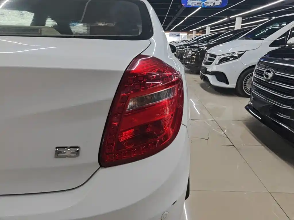 Chery E3 — миниатюра 8