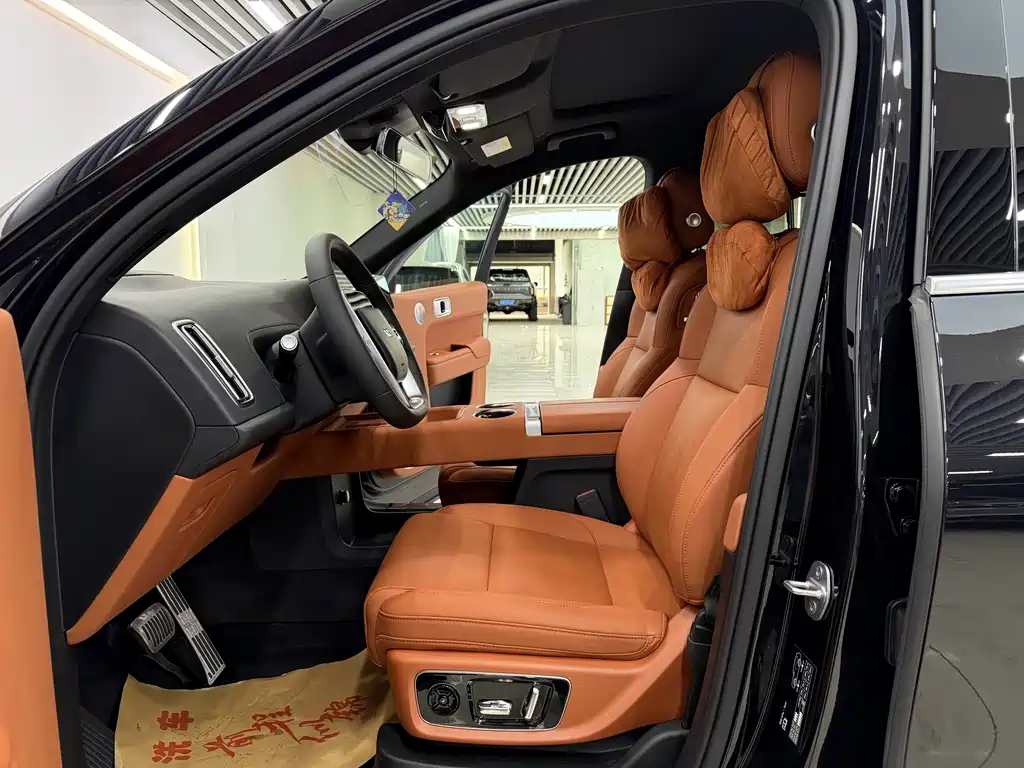 Li Auto Li L8 — миниатюра 7