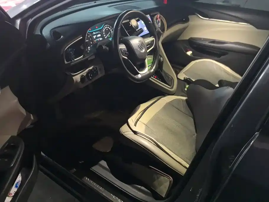 Buick Excelle — миниатюра 7