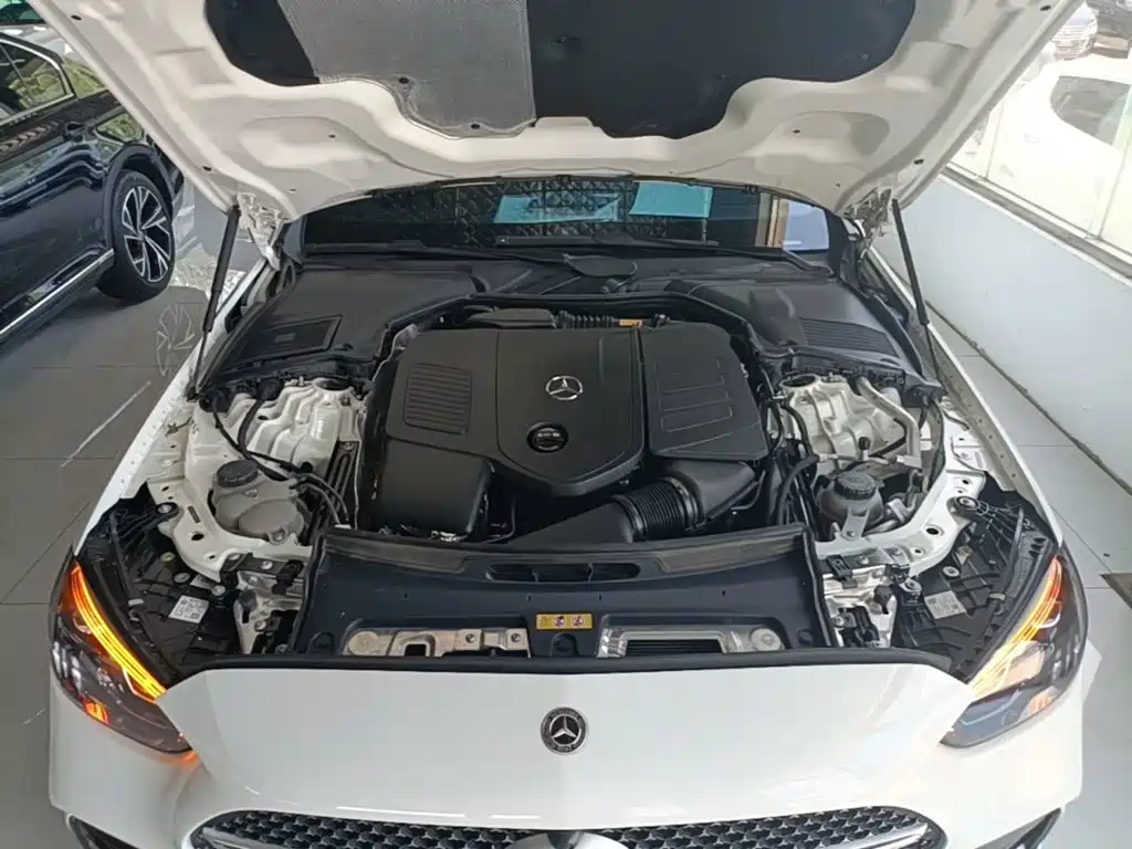 Mercedes-Benz C-Class — миниатюра 20