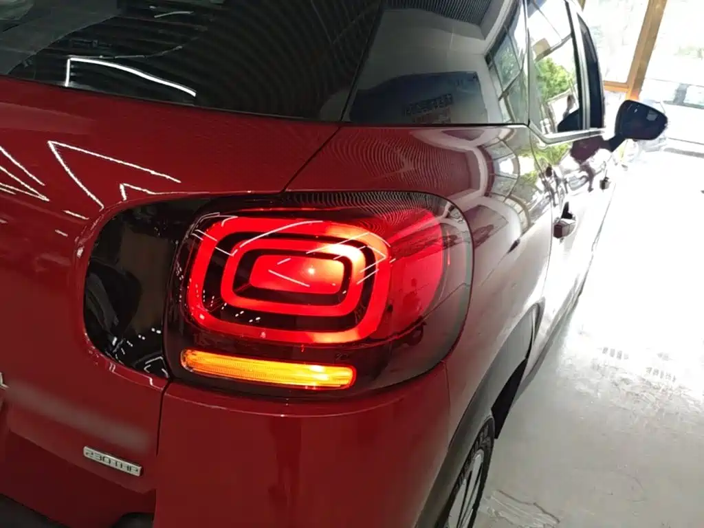 Citroen C4 Aircross — миниатюра 8