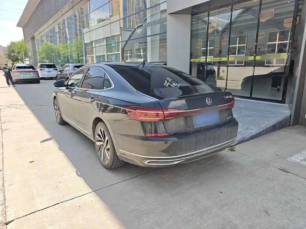 Volkswagen Passat — миниатюра 6