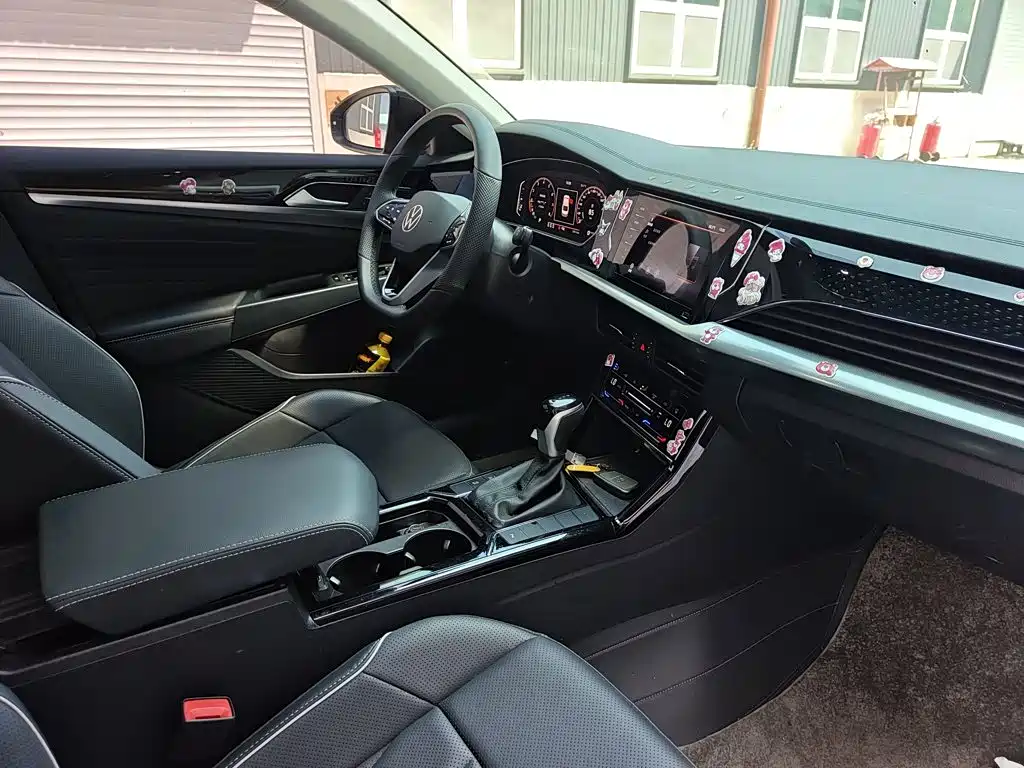 Volkswagen Passat — миниатюра 12