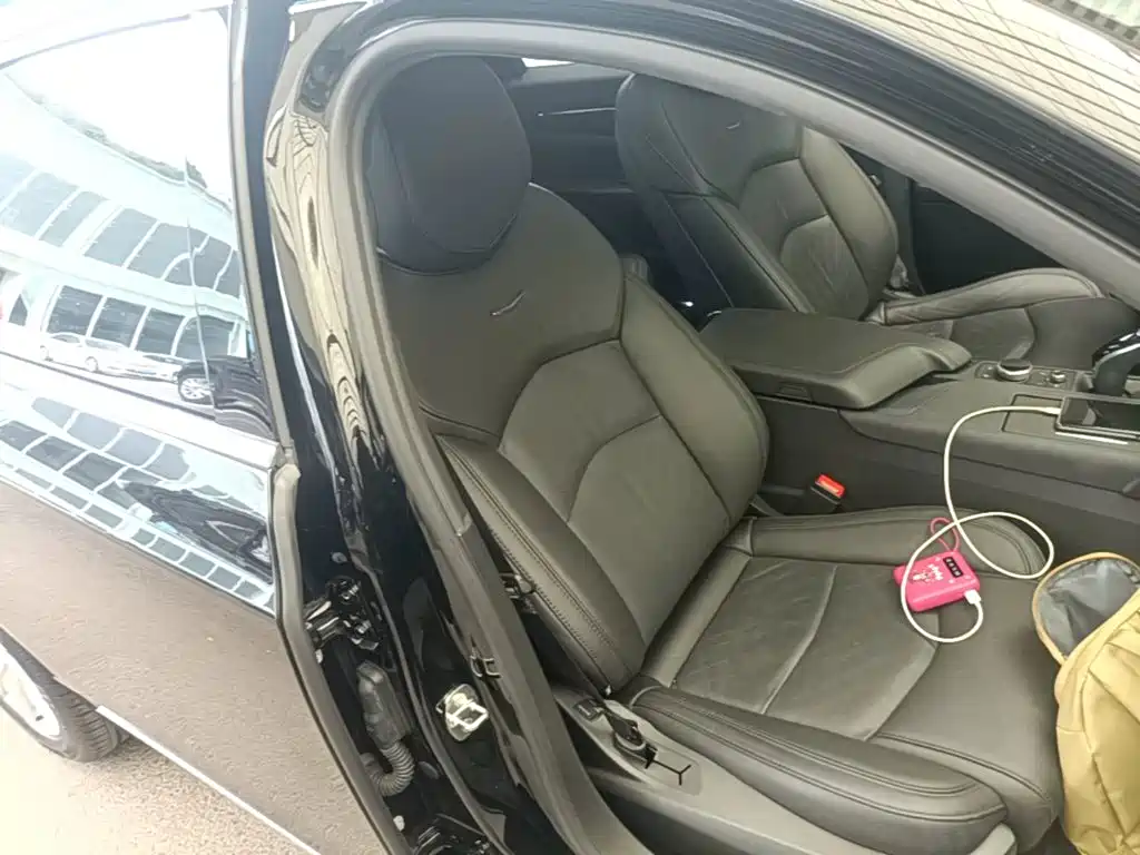 Cadillac CT6 — миниатюра 20