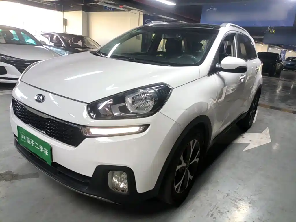 Kia KX3
