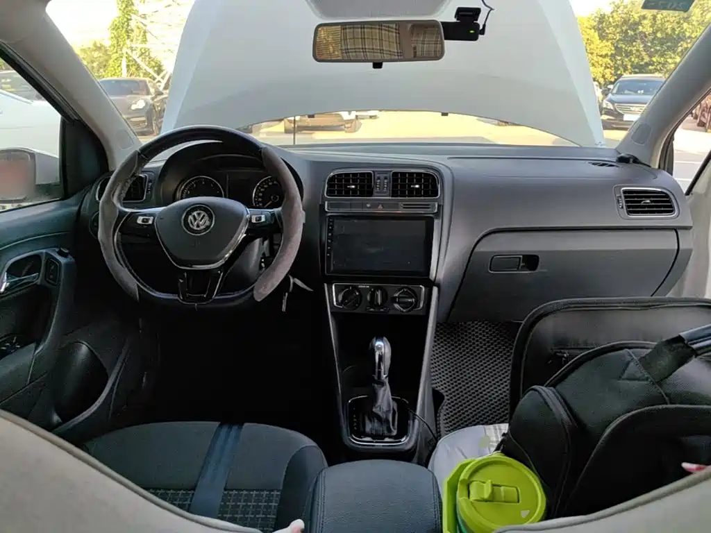 Volkswagen Polo — миниатюра 10