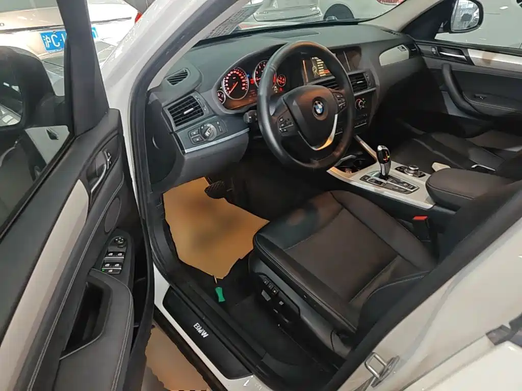 BMW X3 (Import) — миниатюра 16