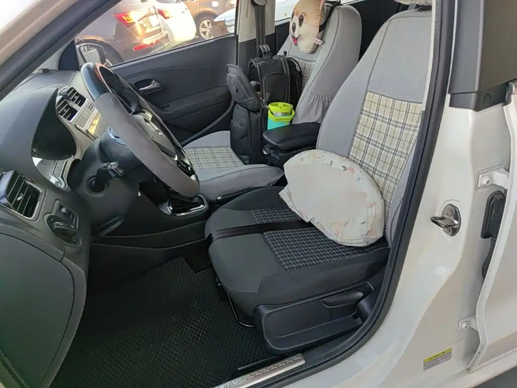 Volkswagen Polo — миниатюра 15