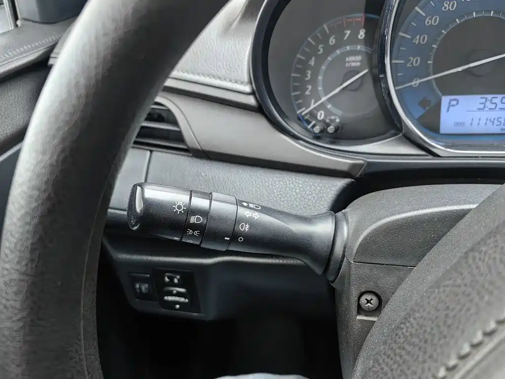 Toyota Yaris L — миниатюра 21