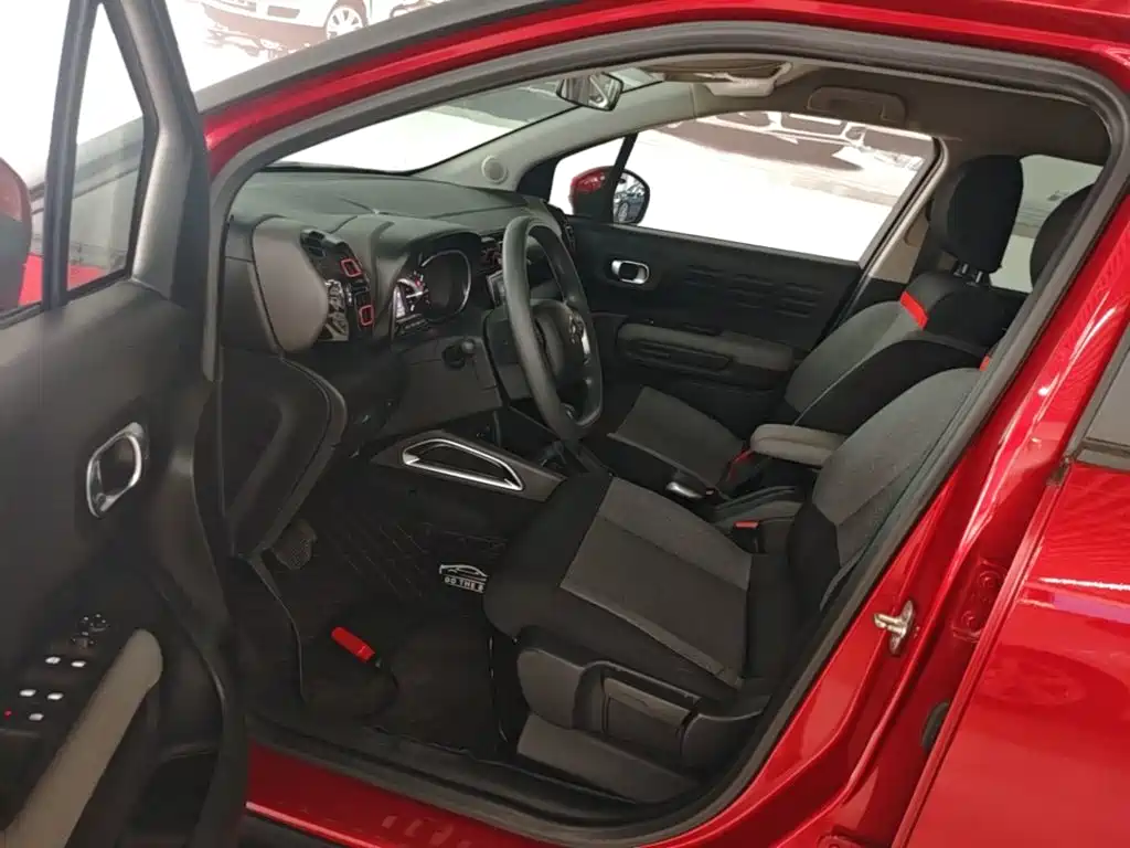 Citroen C4 Aircross — миниатюра 15