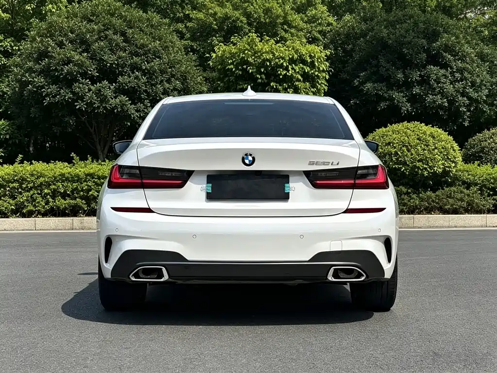BMW 3 Series — миниатюра 8