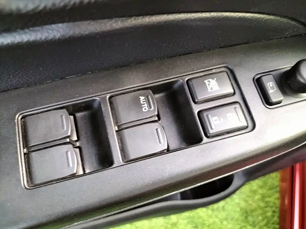 Suzuki Alivio — миниатюра 13