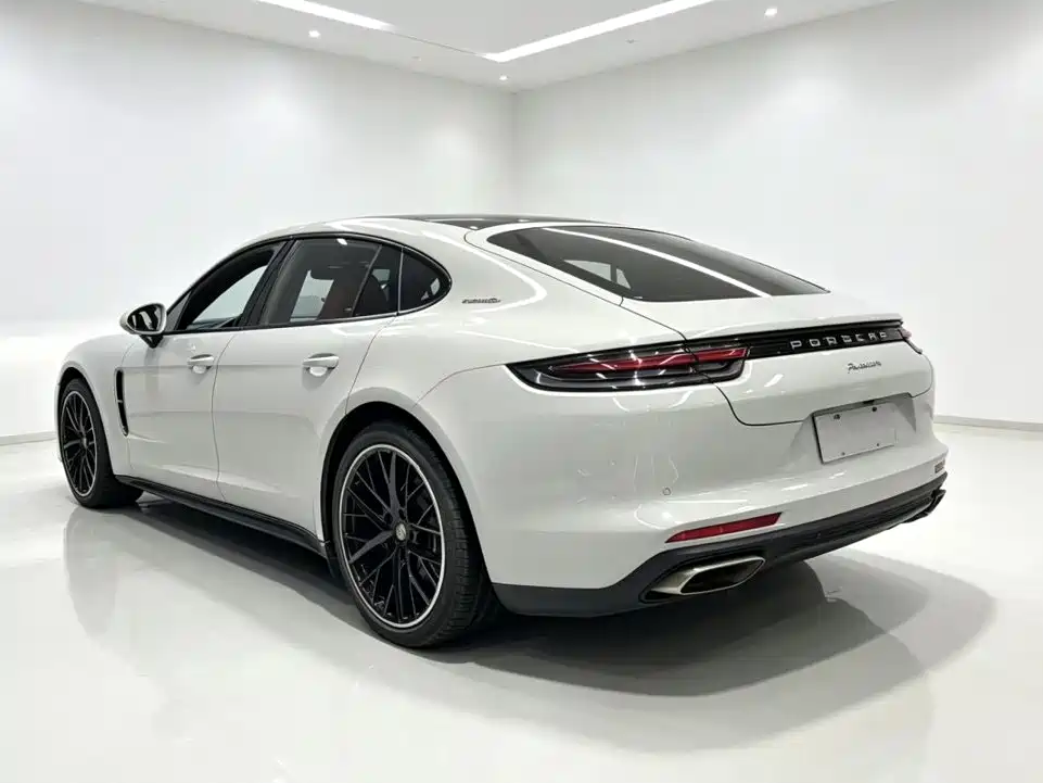 Porsche Panamera — миниатюра 9