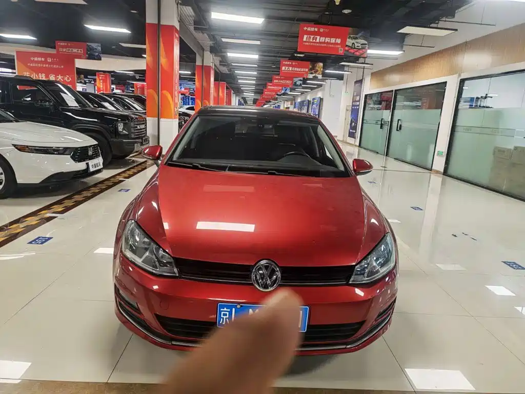 Volkswagen Golf — миниатюра 2