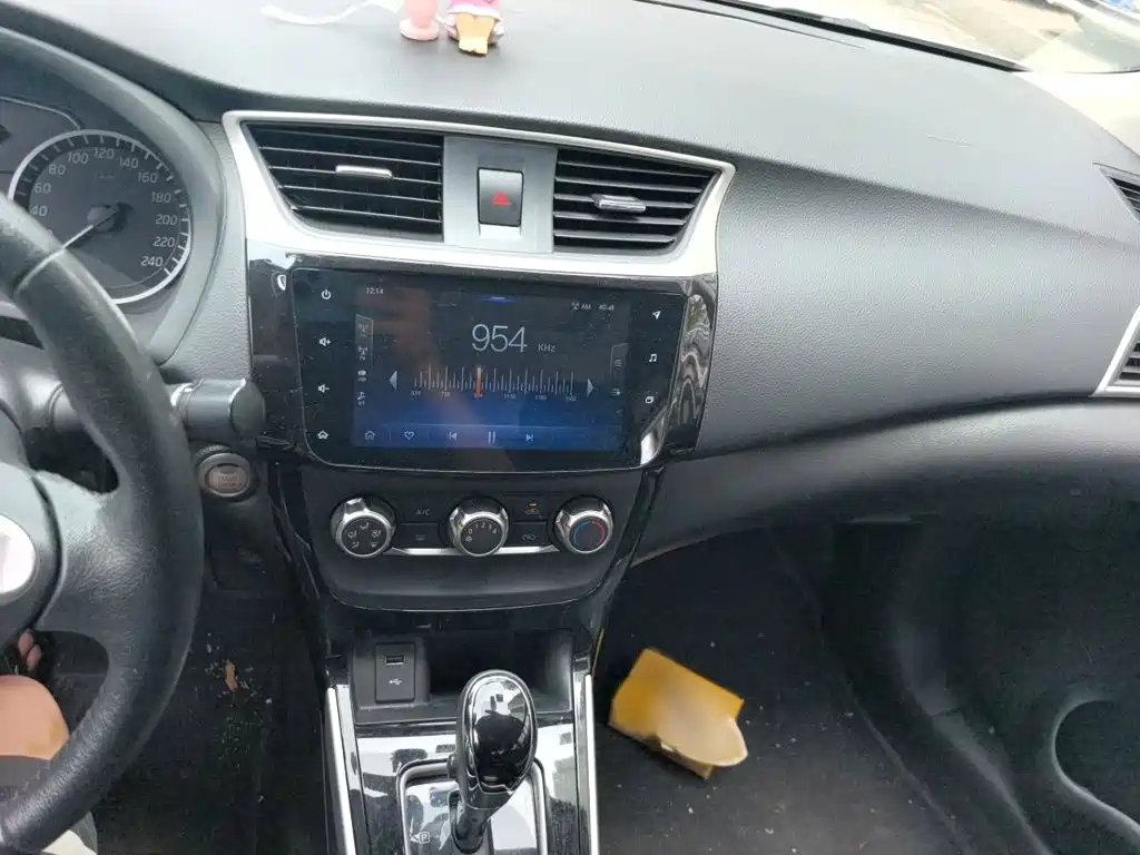 Nissan Sylphy — миниатюра 6