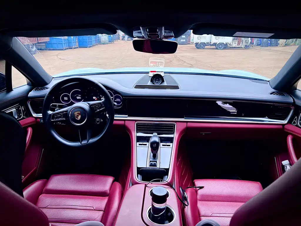 Porsche Panamera — миниатюра 12