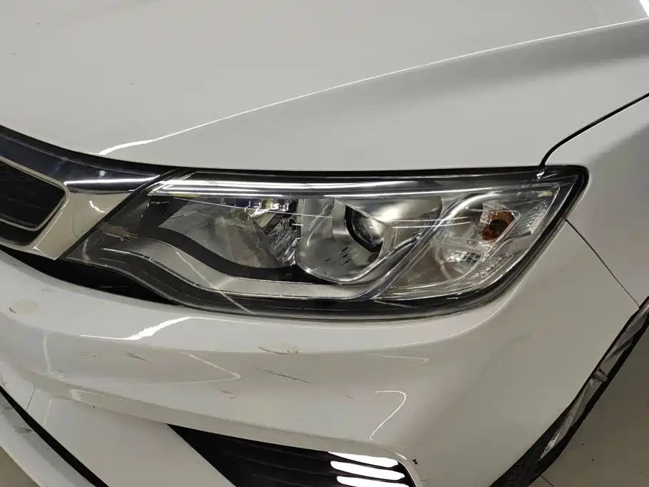 Geely Vision — миниатюра 5
