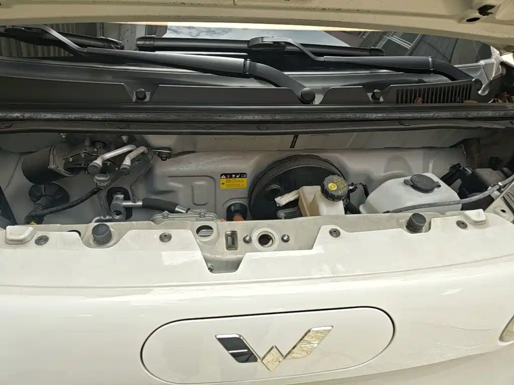 Wuling MINIEV — миниатюра 20