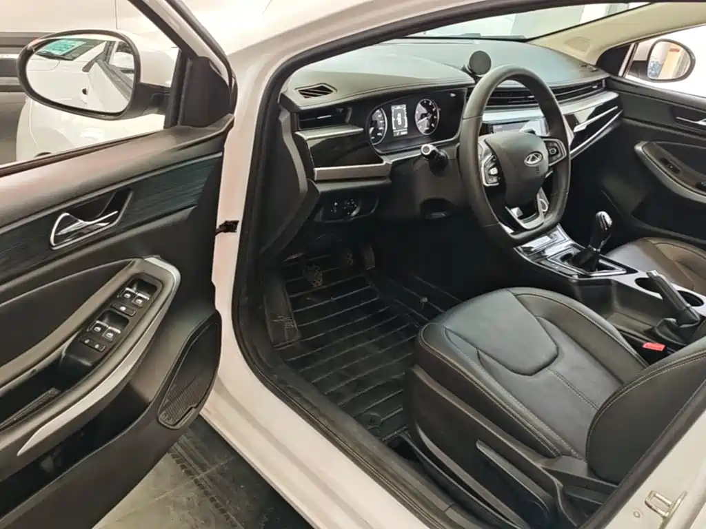 Chery Arrizo 5 — миниатюра 16