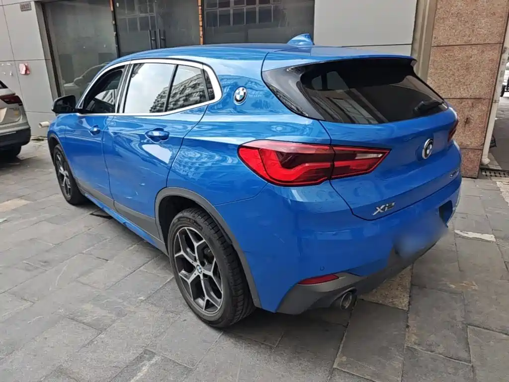 BMW X2 (Import) — миниатюра 5