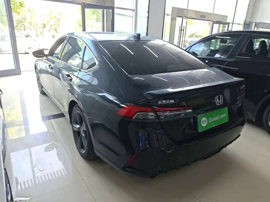 Honda Inspire — миниатюра 5
