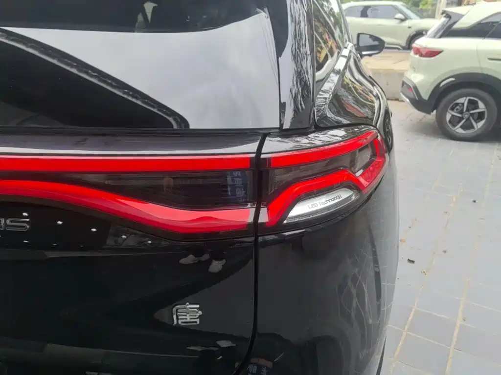 BYD Tang New Energy — миниатюра 24