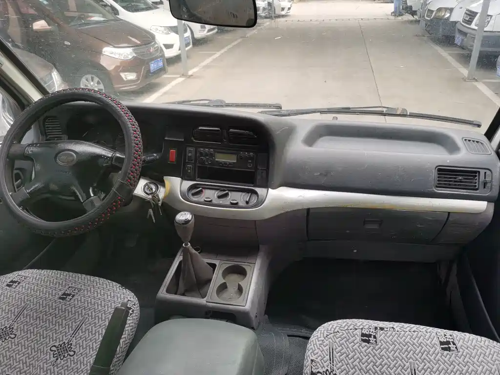 JINBEI GOLDEN CUP SEA LION